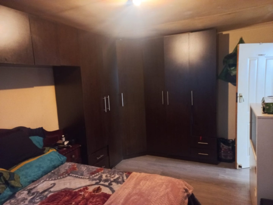 3 Bedroom Property for Sale in Strandfontein Village Western Cape